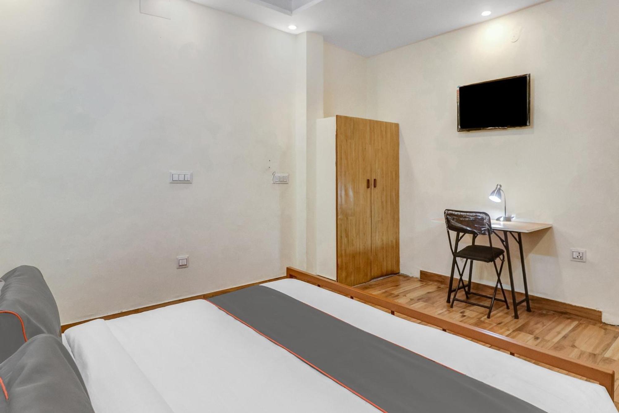 Super Capital O Moody Inn Δελχί Εξωτερικό φωτογραφία